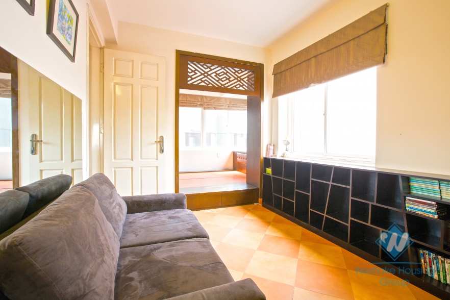 Fully furnished two bedrooms apartment for rent in Quan Thanh street